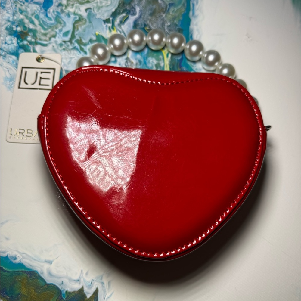 URBAN EXPRESSIONS NEW MINI GLOSSY RED HEART BAG WITH PEARL HANDLE